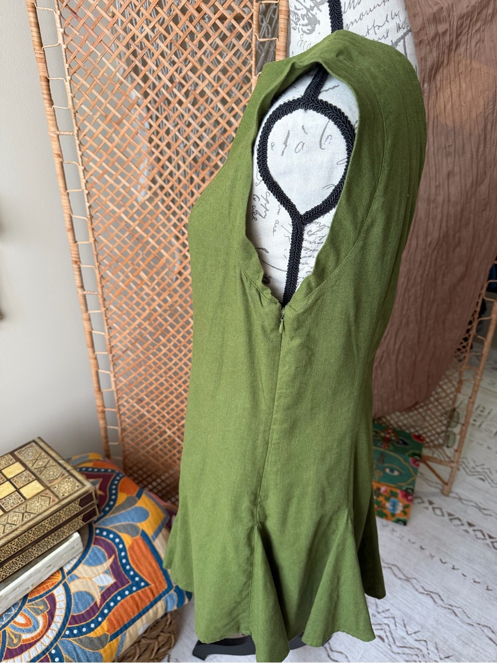 Abercrombie & Fitch Green Linen Gadot Mini Dress - Picture 7 of 13